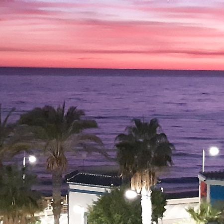 Torrox, Superbe Et Sur La Plage! Zewnętrze zdjęcie